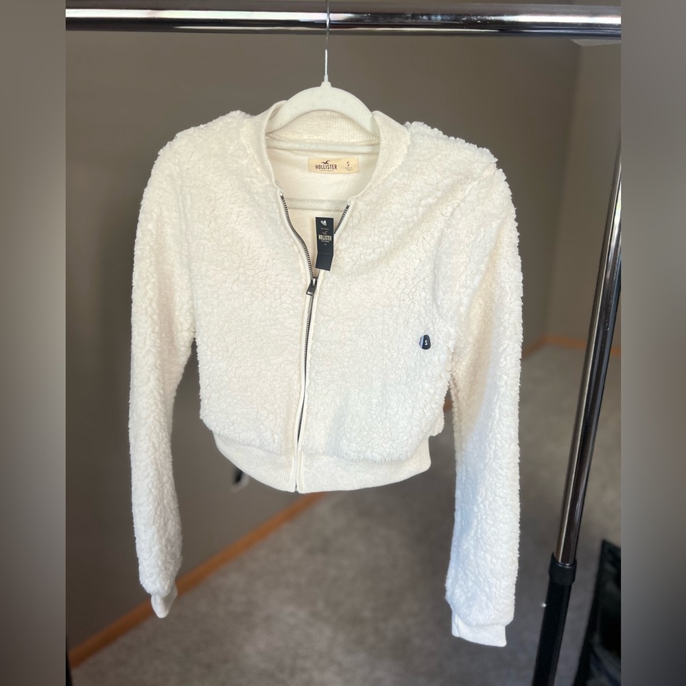 Hollister White Teddy Jacket Plush Cozy Style